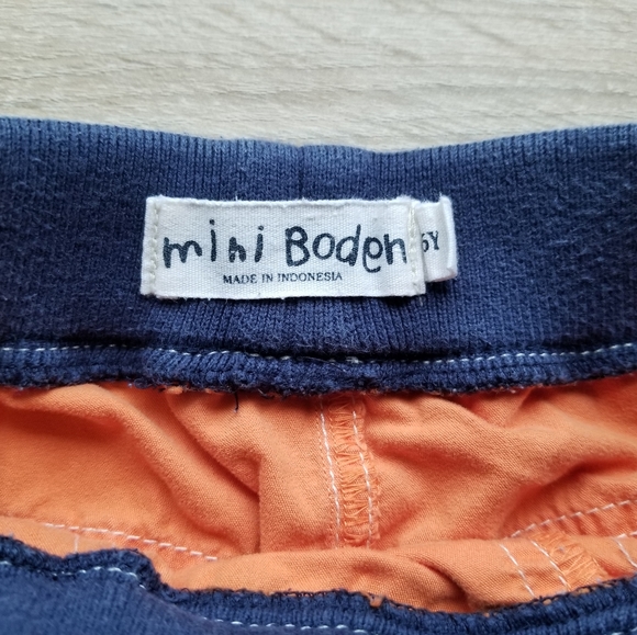 2011 (v)guc 3-piece Mini Boden set 5-6 years - Picture 12 of 16